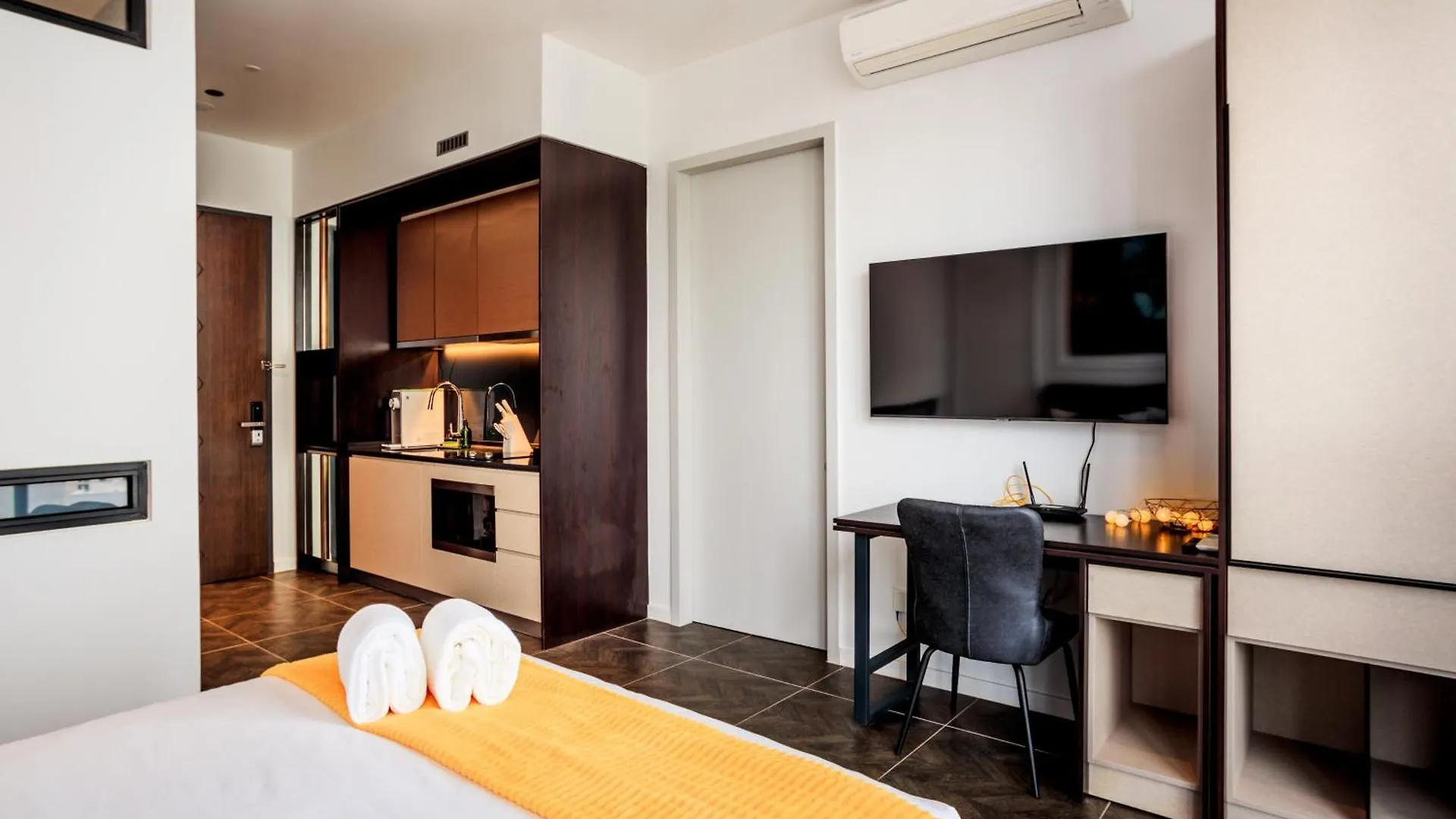 Scarletz Suites Klcc By Taheeens Kuala Lumpur