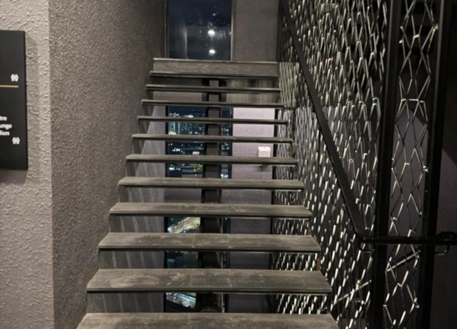 Scarletz Suites Klcc By Taheeens Kuala Lumpur Hotel