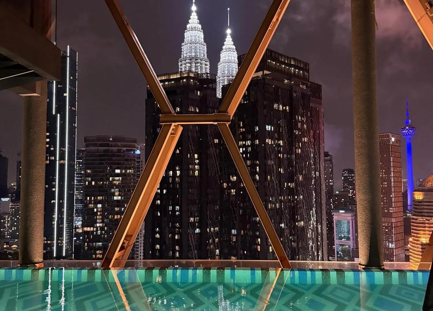Scarletz Suites Klcc By Taheeens Kuala Lumpur